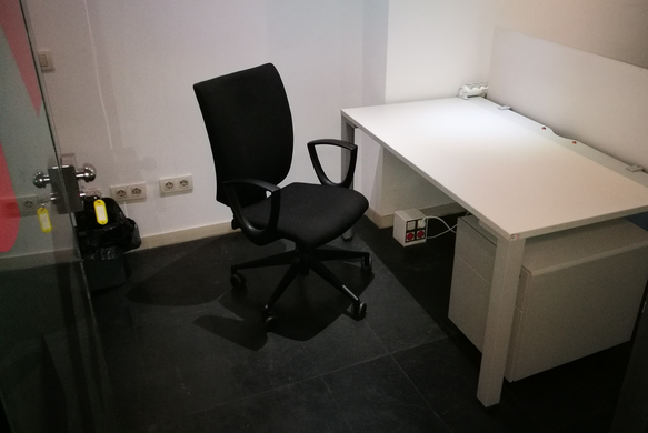 Individual office. With lock, in basement. For 3 fixed people